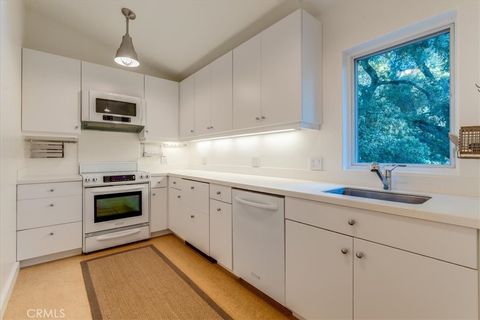 Tiny photo for 3210 Cloudy Meadow Road, Templeton, CA 93465 (MLS # SC26064687)