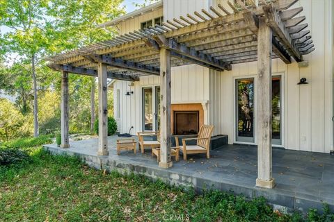 Tiny photo for 3210 Cloudy Meadow Road, Templeton, CA 93465 (MLS # SC26064687)