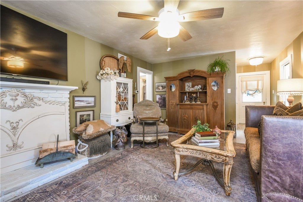 5554 Carson Road
