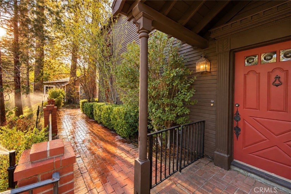 29682 Hook Creek
