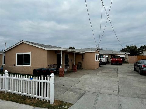 12892 12892 Adelle Garden Grove CA 92841