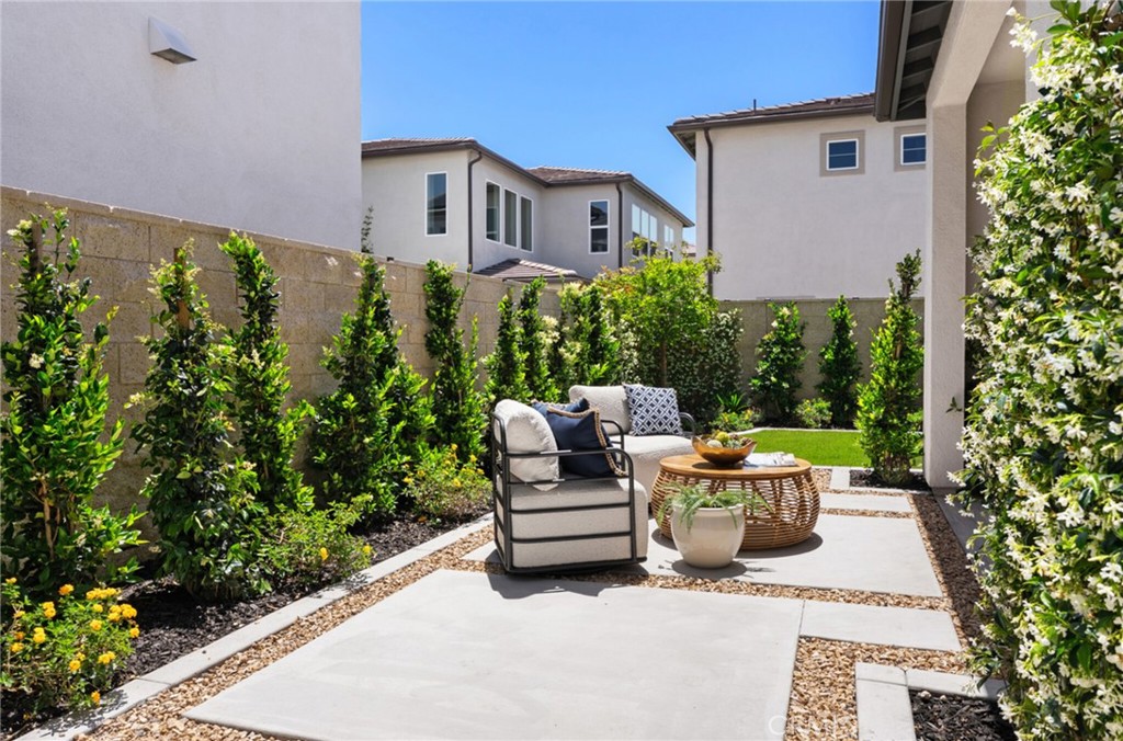 141 Amber Oak