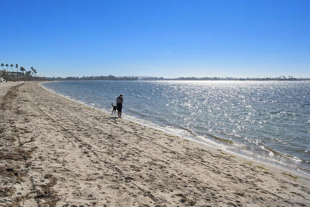 Pacific Beach - Residential