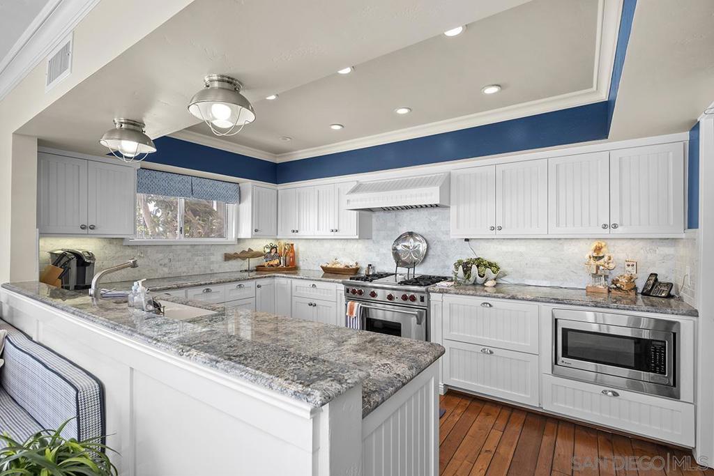 Pacific Beach - Residential