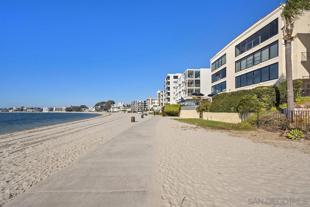 Pacific Beach - Residential