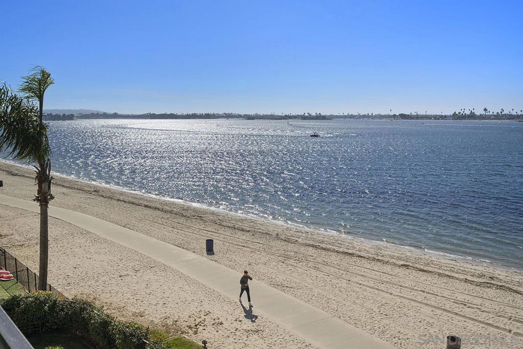 Pacific Beach - Residential