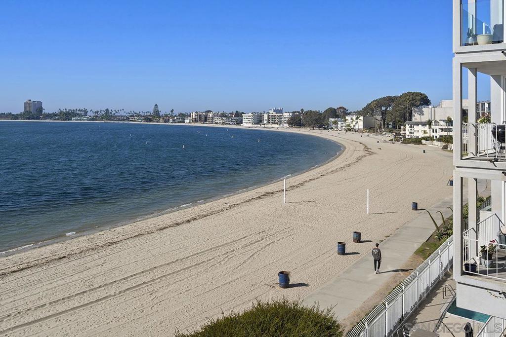 Pacific Beach - Residential
