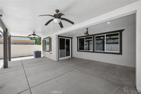 Tiny photo for 28800 Mahogany Trail Way, Menifee, CA 92584 (MLS # SW26085447)
