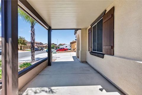 Tiny photo for 28800 Mahogany Trail Way, Menifee, CA 92584 (MLS # SW26085447)