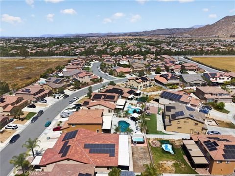 Tiny photo for 28800 Mahogany Trail Way, Menifee, CA 92584 (MLS # SW26085447)