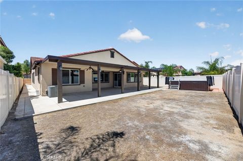 Tiny photo for 28800 Mahogany Trail Way, Menifee, CA 92584 (MLS # SW26085447)