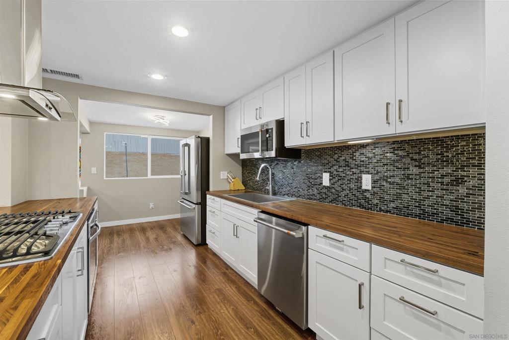 12215 Santiago Road West Santiago