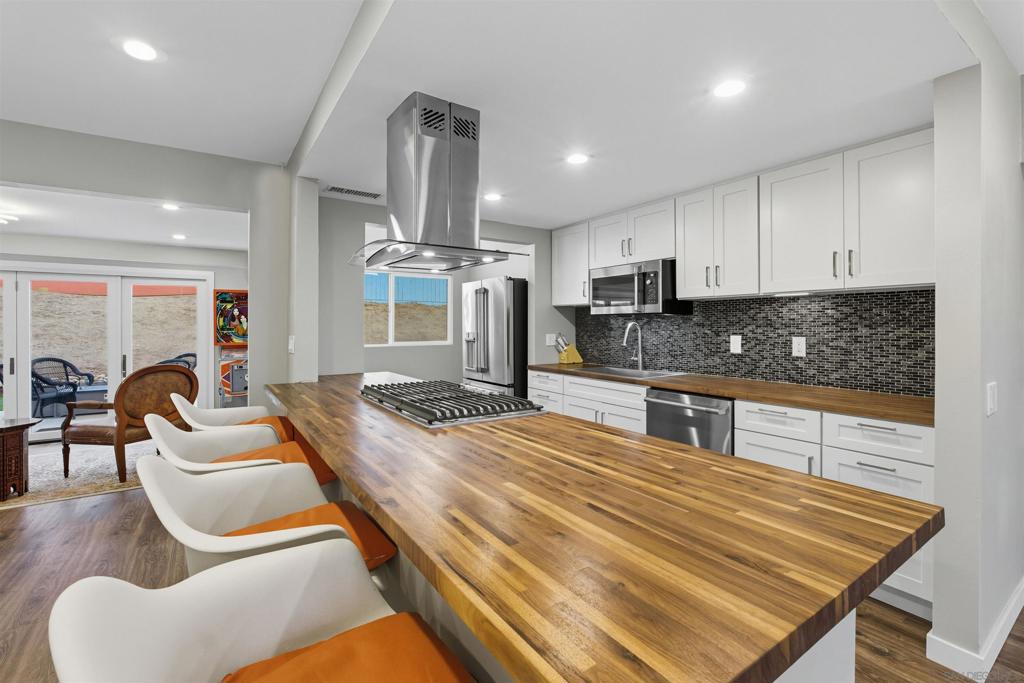 12215 Santiago Road West Santiago