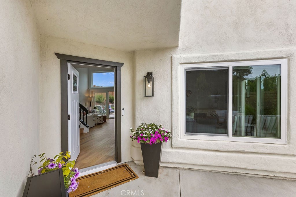 24892 Golden Vista
