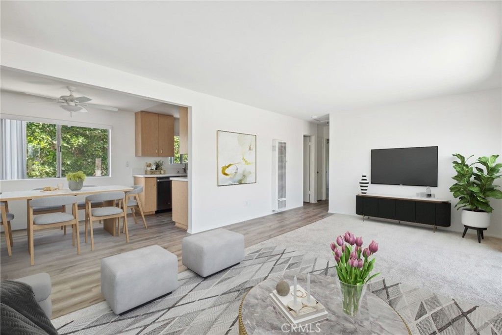 Photo of 375 Woodland Pl Pl #C, Costa Mesa, CA 92627 (MLS # NP26072275)