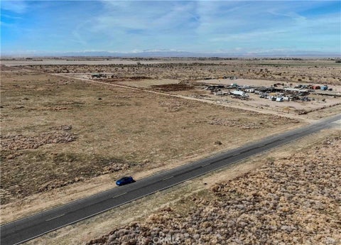 Photo of 100 E Avenue K8, Lancaster, CA 93535 (MLS # HD26215884)