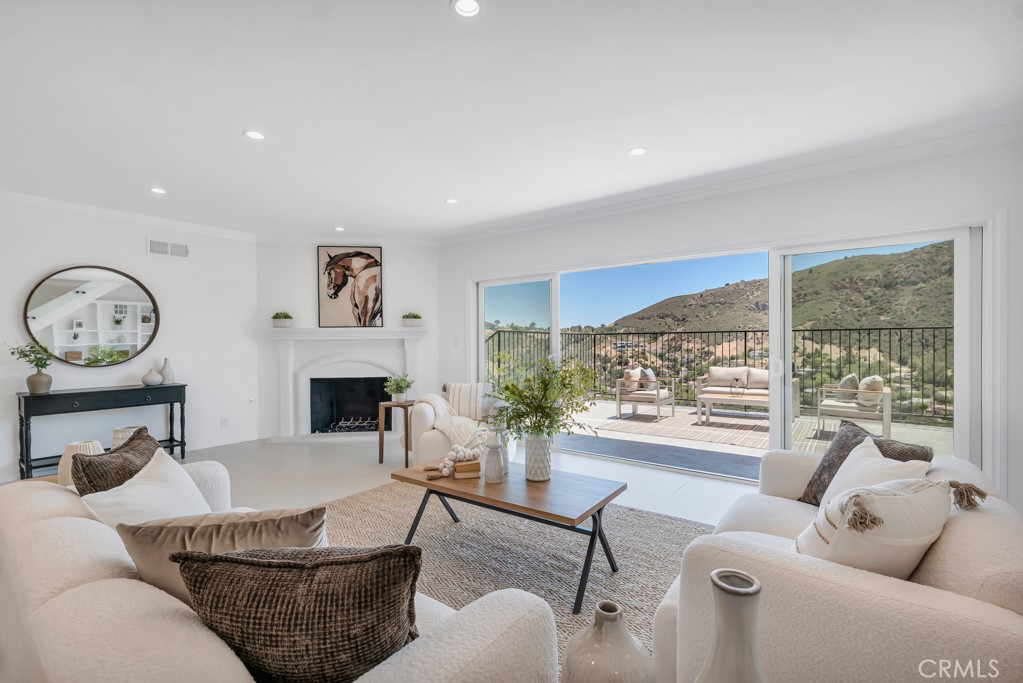 30 Stagecoach Road
