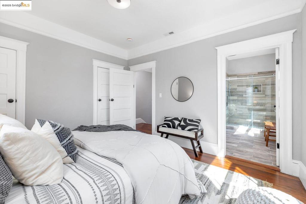 IVY HILL - Residential