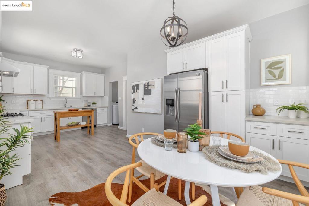 IVY HILL - Residential