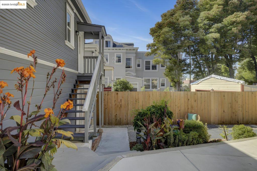 IVY HILL - Residential