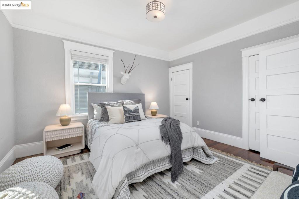 IVY HILL - Residential