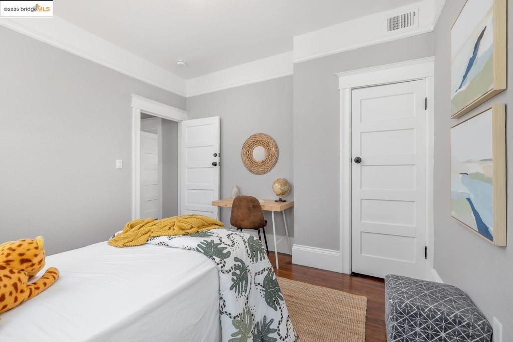 IVY HILL - Residential