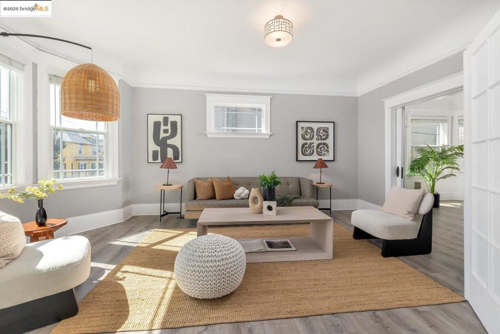 IVY HILL - Residential