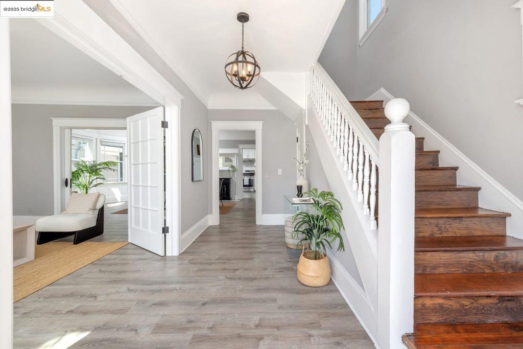 IVY HILL - Residential