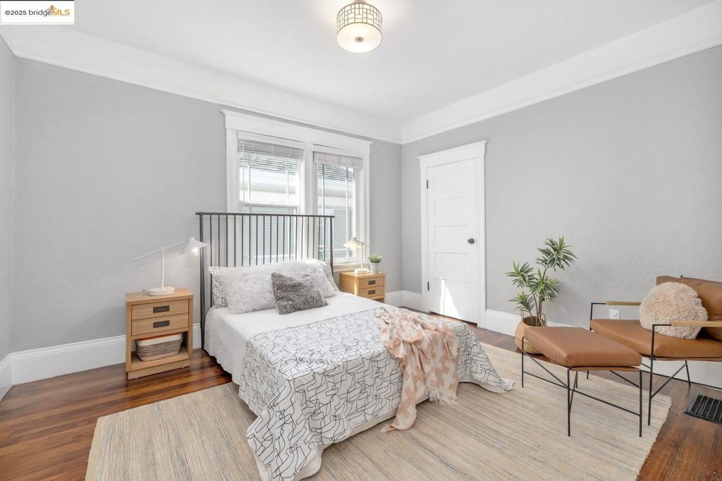IVY HILL - Residential