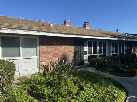 Photo of 1225 E 1st ST, Tustin, CA 92780 (MLS # PW26180029)