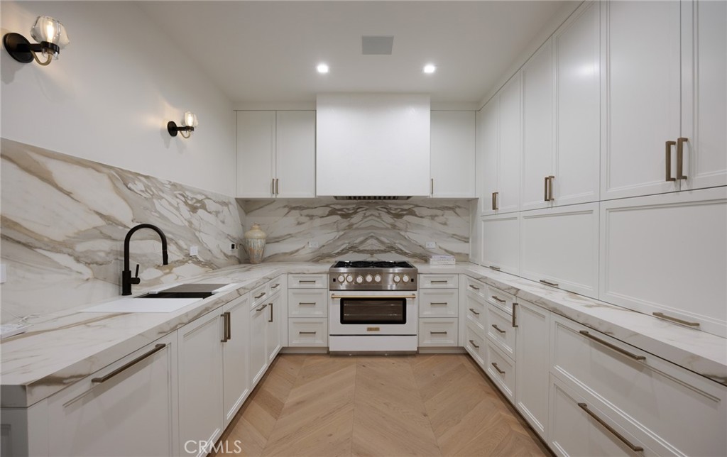 2595 Altamar, Laguna Beach CA 92651 - Photo 19