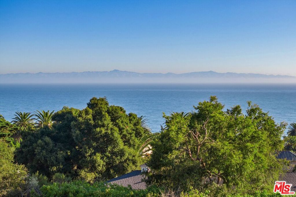 4101 Mariposa Drive