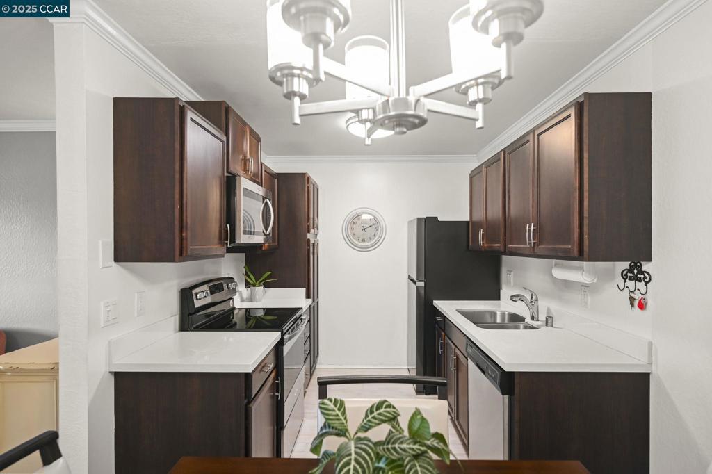 DIABLO HILLS - Residential