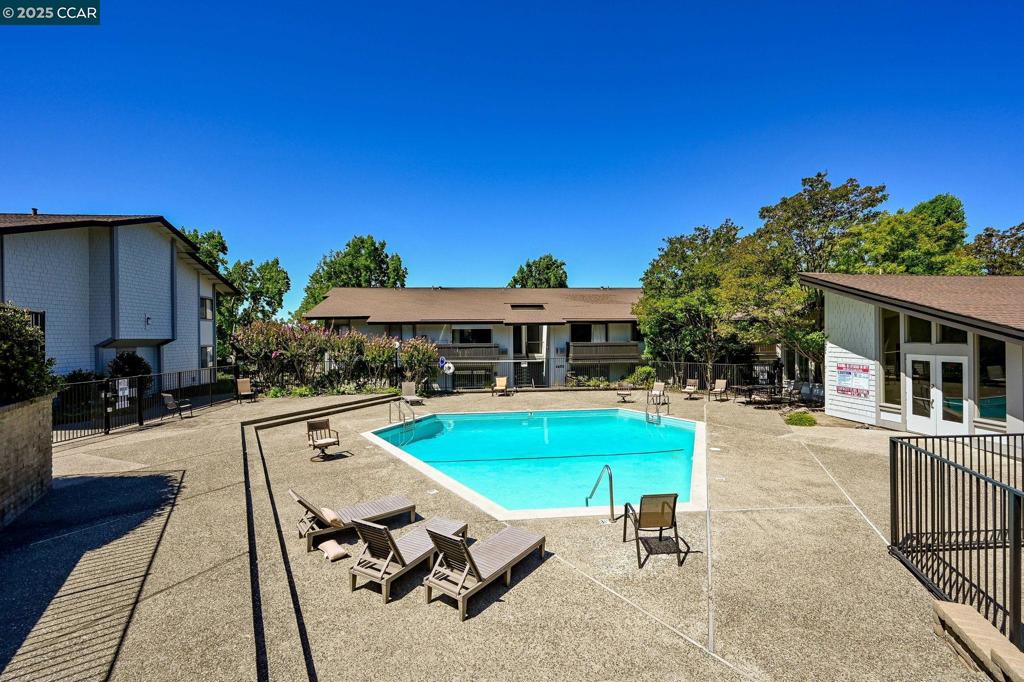 DIABLO HILLS - Residential