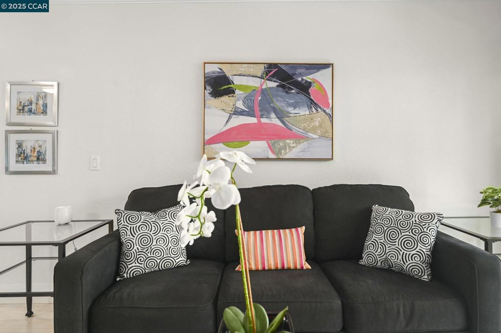 DIABLO HILLS - Residential