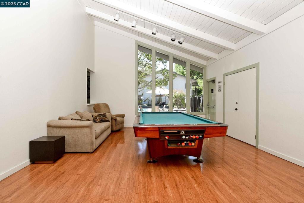 DIABLO HILLS - Residential