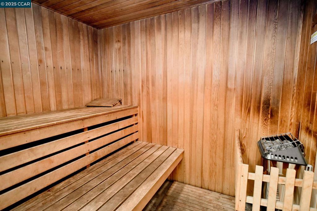 DIABLO HILLS - Residential