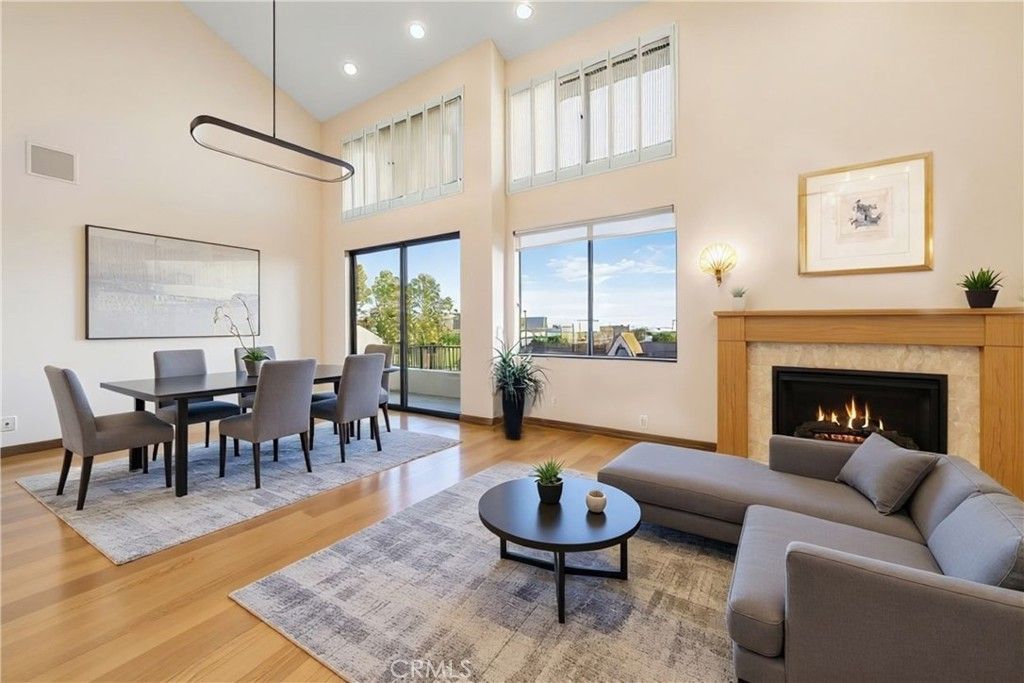 Photo of 2008 S Bentley Avenue #5, Los Angeles, CA 90025 (MLS # CV25156517)