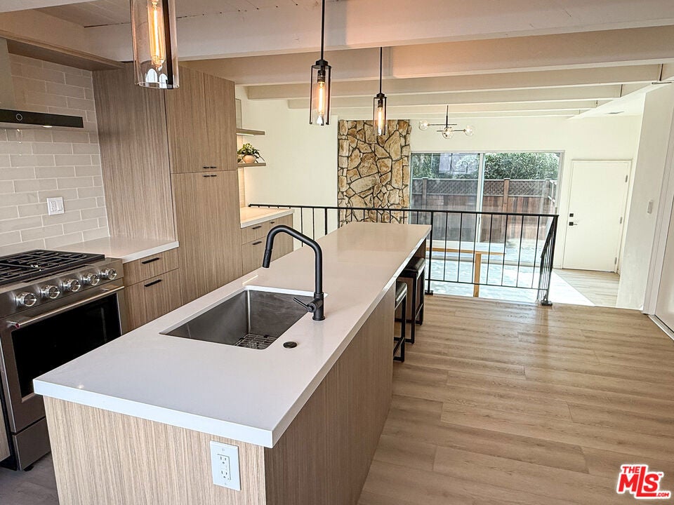 6639 Green Valley Circle