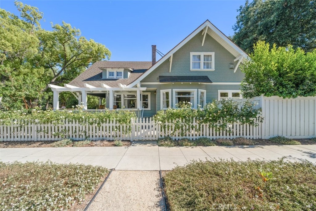 743 Harvard Avenue