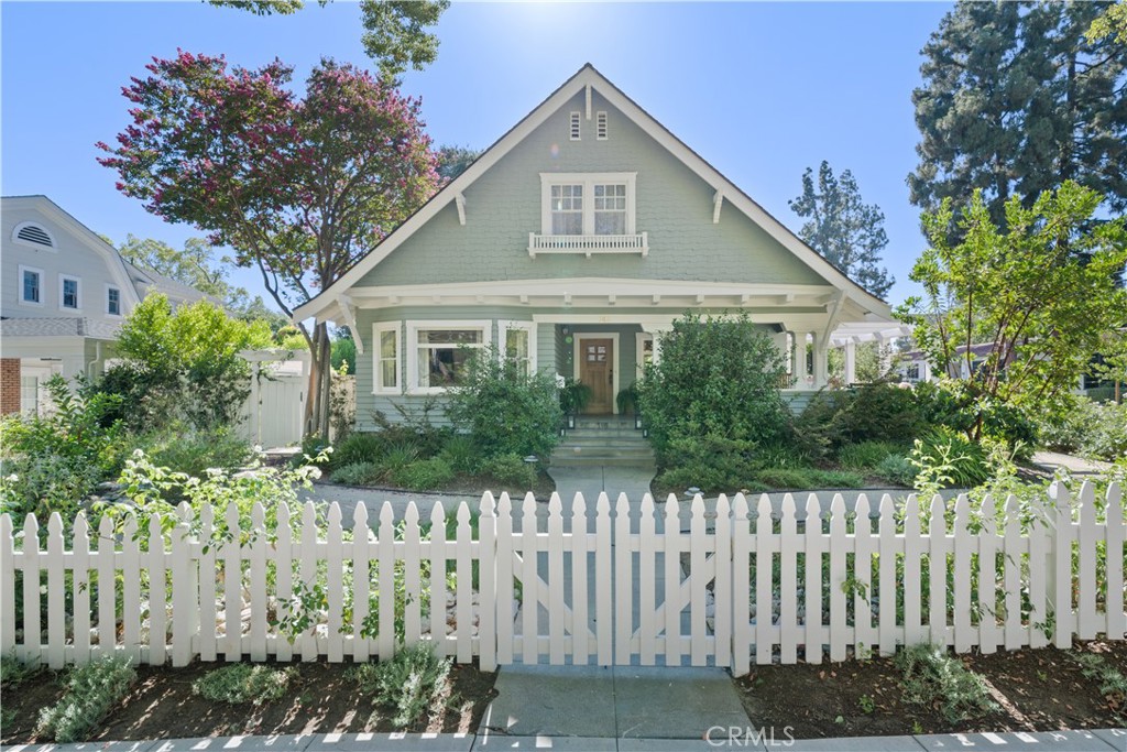 743 Harvard Avenue