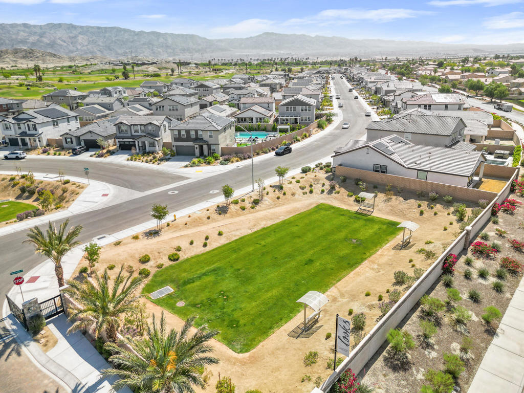 Terra Lago - Residential