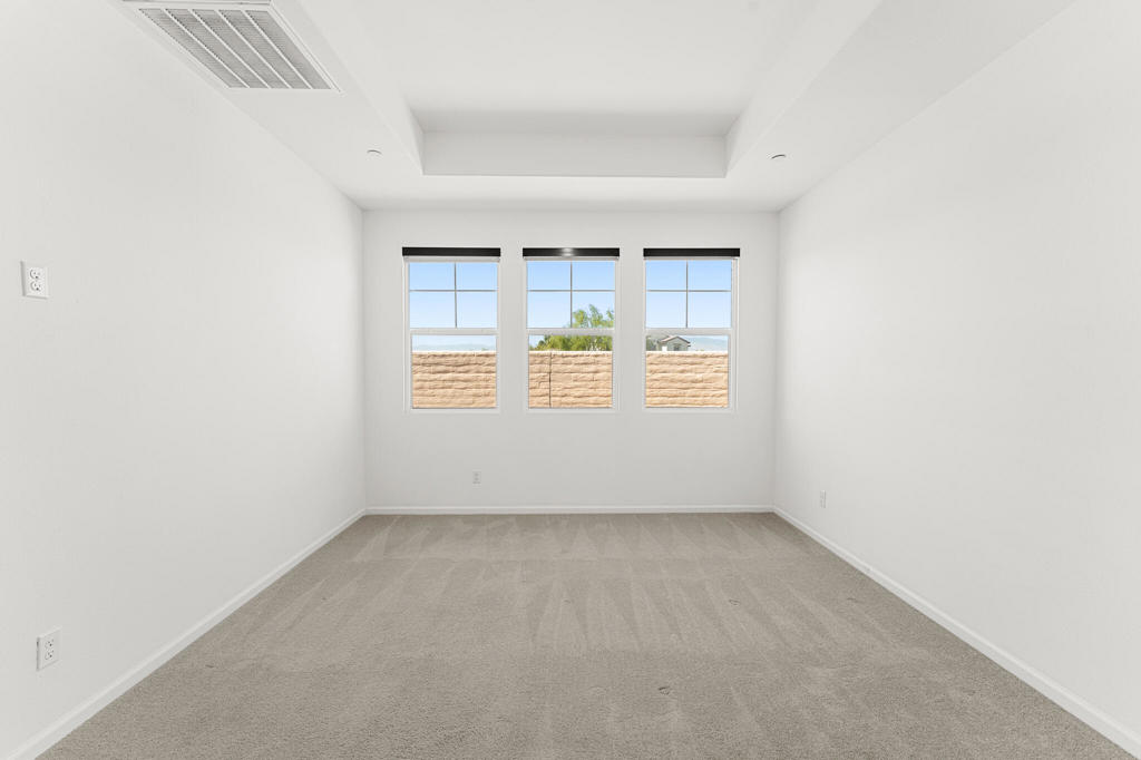 Terra Lago - Residential