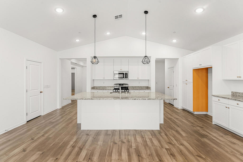 Terra Lago - Residential