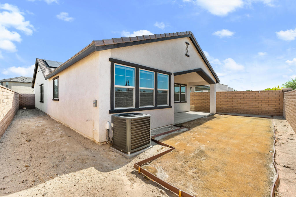 Terra Lago - Residential