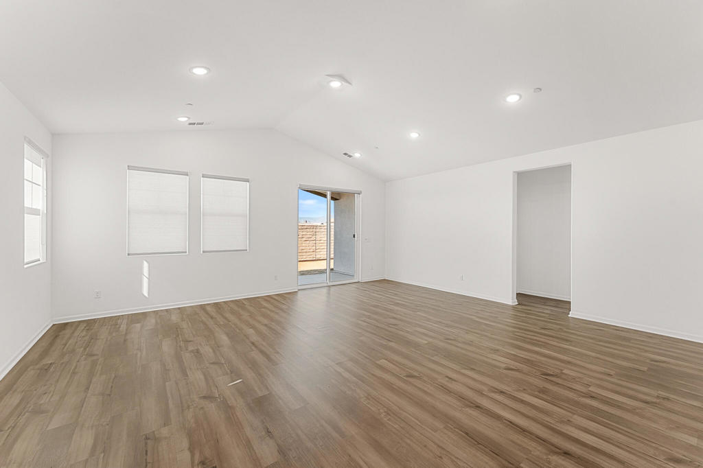 Terra Lago - Residential