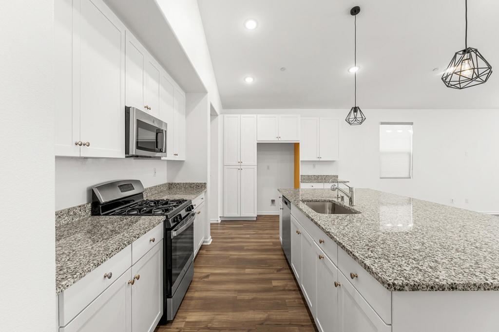 Terra Lago - Residential