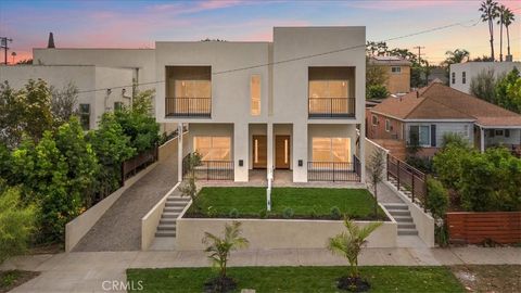 Photo of 642 E Fairview Boulevard Blvd, Inglewood, CA 90302 (MLS # SB26027739)