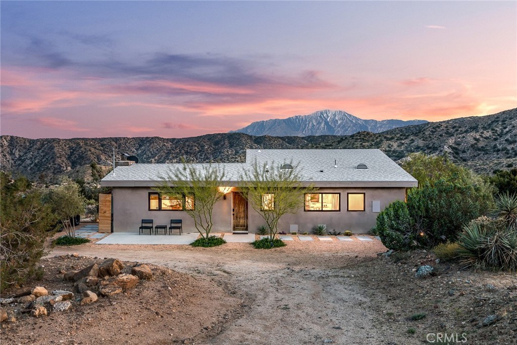 48575 W Paradise