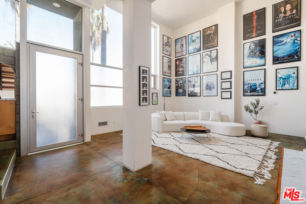 1320 Abbot Kinney Boulevard